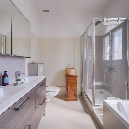 Tres Belle Maison Avec Piscine Et Jardin بيت ضيافة