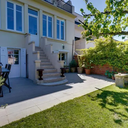 بيت ضيافة Tres Belle Maison Avec Piscine Et Jardin 4*