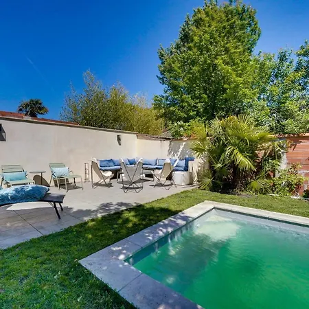 Tres Belle Maison Avec Piscine Et Jardin Konukevi Bordeaux