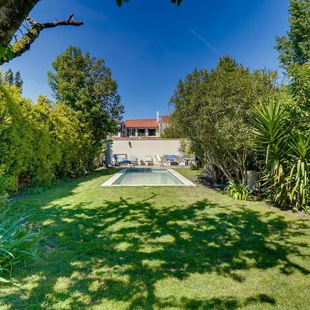 Tres Belle Maison Avec Piscine Et Jardin Konukevi