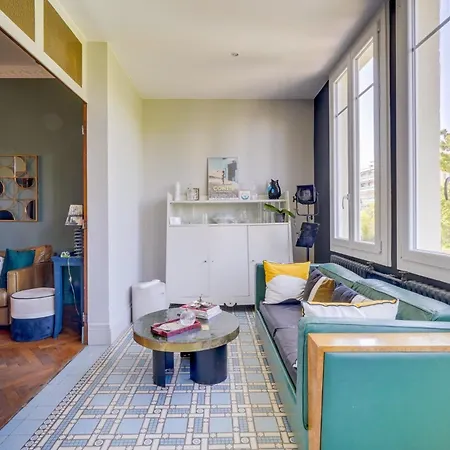 Tres Belle Maison Avec Piscine Et Jardin